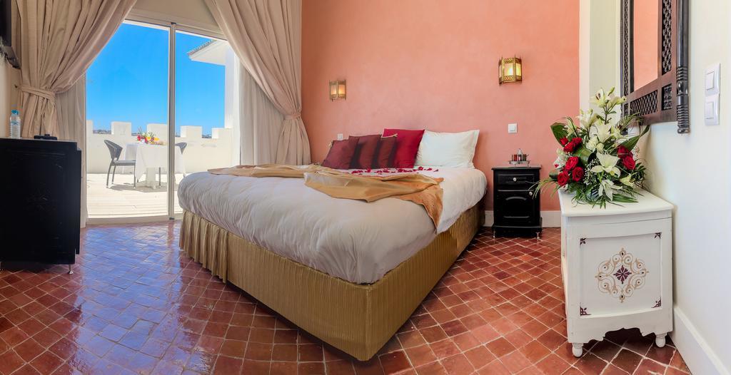 Palais Du Calife Riad Spa & Clubbing (Adults Only) タンジェ 部屋 写真